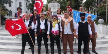 Bursalı efeler, dedelerinin izinden gittiler
