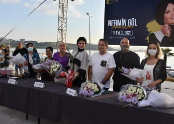 Bursa Gemlik’te zeytinli tatlar yarıştı