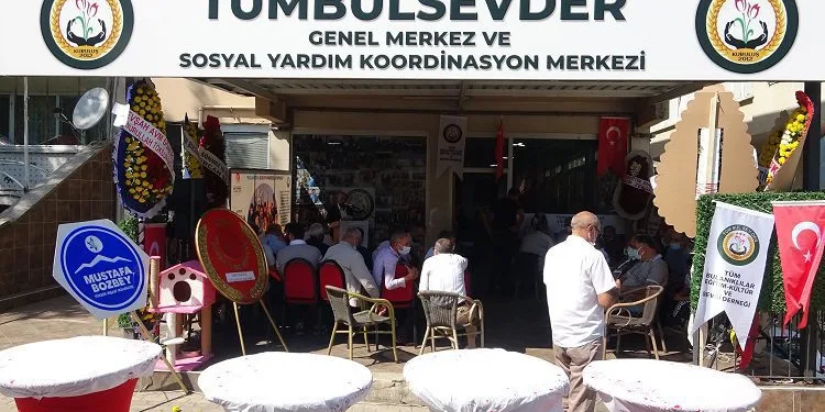 Bursa’da ihtiyaç sahibi aileler için Şefkat Mağazası