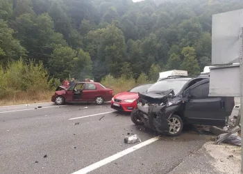 Bursa’da yağışla birlikte gelen kaza! 3 yaralı