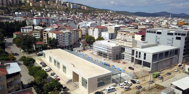 Bursa Orhaneli Kültür Merkezi’nde çalışmalar hızlandı