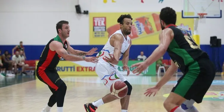 Frutti Extra Cup: Aliağa Petkim Spor: 73 – Semt 77 Yalovaspor: 68