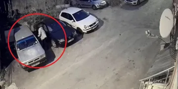 Bursa’da çaldıkları aracı kaza yapıp geri bıraktılar