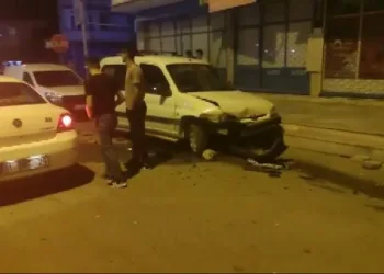 Bursa’da mahalleli linç etmek istedi, polis kurtardı