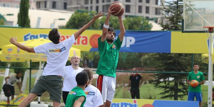 Frutti Extra Cup’tan 3×3 Basketbol Turnuvası başlıyor