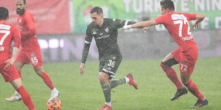 Bursaspor deplasmanda Tuzlaspor’la karşı karşıya gelecek