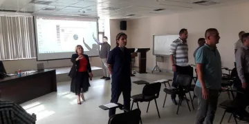 İletişimcilere çağrı merkezi uzmanlığı eğitimi