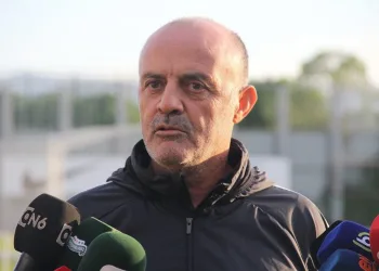 “Büyük bir camiaya geldiğimin farkındayım”