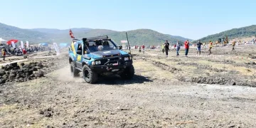 Bursa Mustafakemalpaşa’da 4×4’lük heyecan
