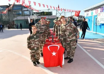 Bursa’da engelliler bir günlüğüne asker oldu