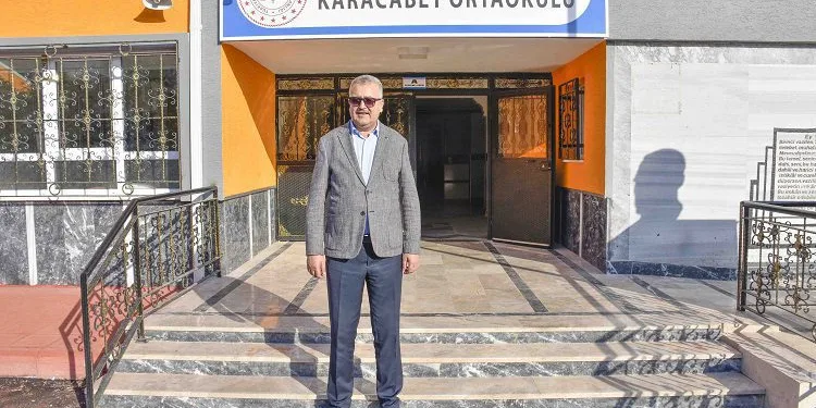 Bursa Karacabey Belediyesi’nden eğitime tam destek
