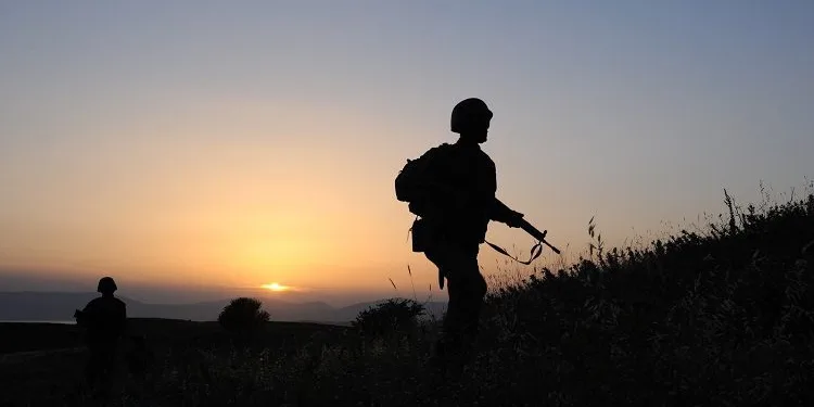 Türkiye’ye girmeye çalışan DEAŞ’lılar yakalandı