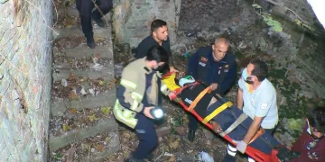 Bursa’da manzarayı izlerken surlardan düştü