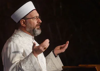 CHP’li Tekin: Ekonomi öldü selasını Ali Erbaş okusun