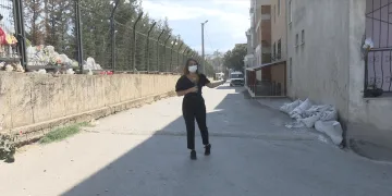 Bursa’da bu mahallede pencere açmak hayal oldu