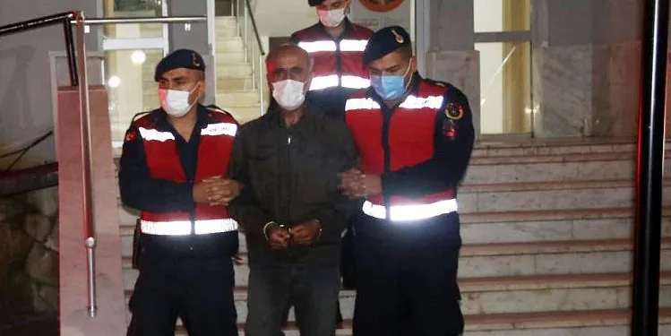 Komşusunu av tüfeğiyle öldüren şüpheli tutuklandı