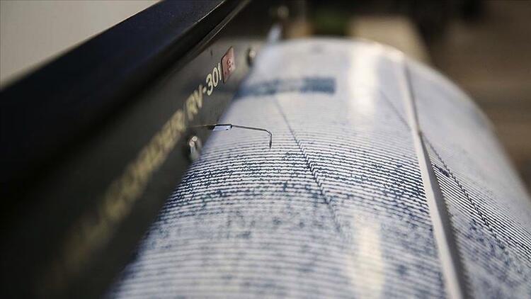 Girit Adası'nda 6.3'lük deprem