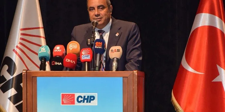 Karaca CHP’nin eğitim manifestosunu açıkladı