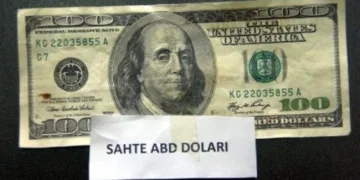 Sahte dolarla yakalanan eski kaymakam tutuklandı
