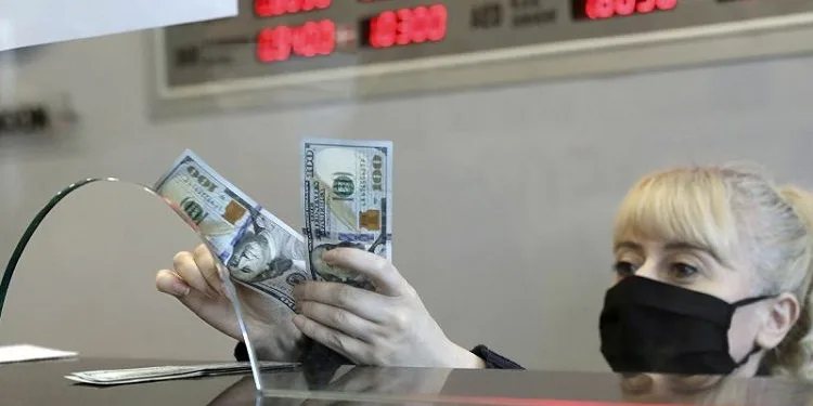 Döviz büroları kepenk indirecek