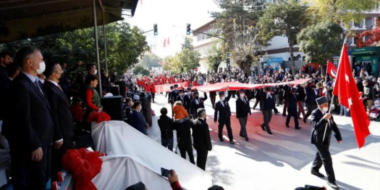 Bursa İnegöl’de cumhuriyet bayramı coşkuyla kutlandı