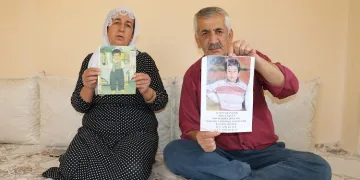 21 yıldır kaybolan çocuklarını arıyorlar