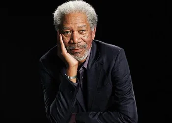Borçka Belediyesi’nin Morgan Freeman fotoğrafı ortalığı karıştırdı