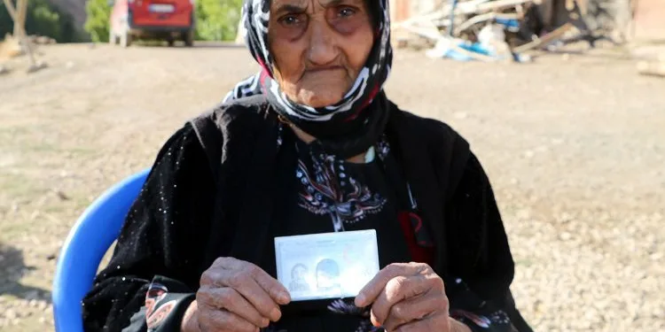 117 yaşında koronavirüsü yendi