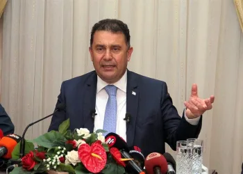 KKTC Başbakanı Ersan Saner istifa etti