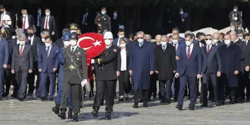 Devlet erkanı Anıtkabir’de