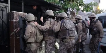 Bursa’da şafak vakti operasyon! Çok sayıda gözaltı