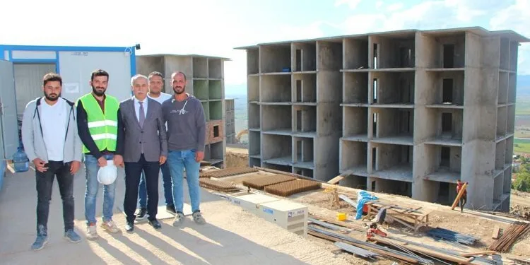 Bursa Yenişehir’de 200 aile ev sahibi oluyor