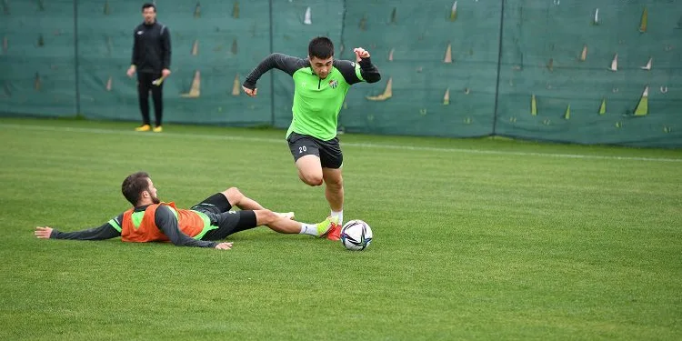 Bursaspor’da pas pres çalışması gerçekleşti