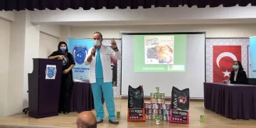 Öğrenciler hayvan sevgisini Osmangazi Belediyesi ile öğreniyor
