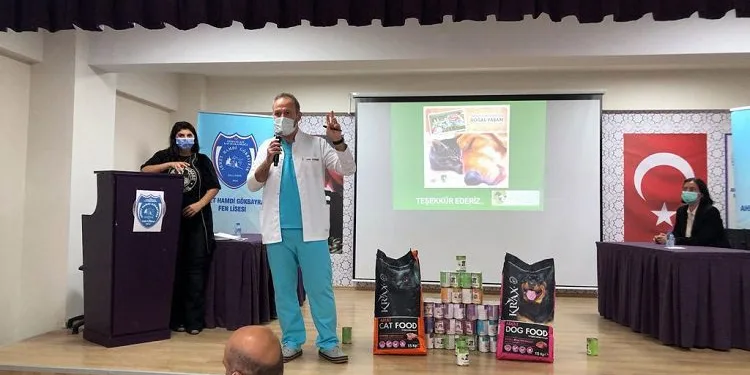 Öğrenciler hayvan sevgisini Osmangazi Belediyesi ile öğreniyor