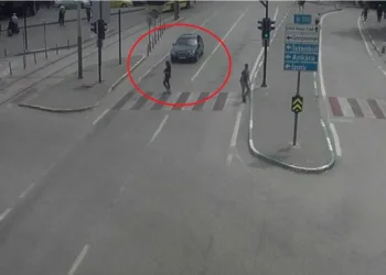 Bursa’da akılamaz kazalar kamerada