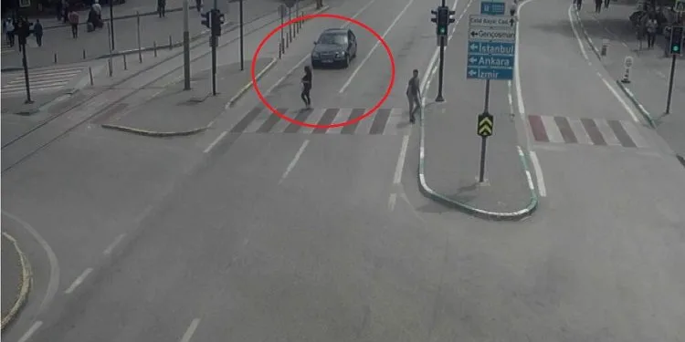 Bursa’da akılamaz kazalar kamerada