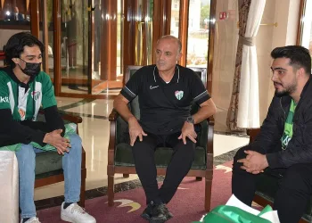 Bursaspor şampiyonluk yarışına girmeye kararlı