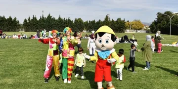 Osmangazi’de öğrenciler için sonbahar şenliği