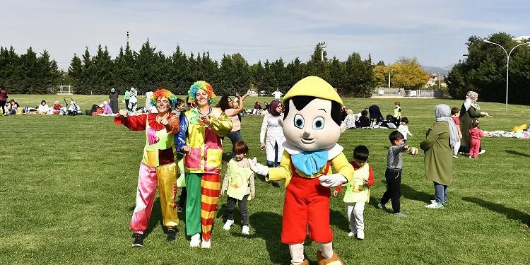 Osmangazi’de öğrenciler için sonbahar şenliği
