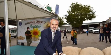 Büyükşehir’le çiftçi kazanıyor, ürünler değerleniyor