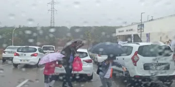Bursa’da sağanak zor anlar yaşattı
