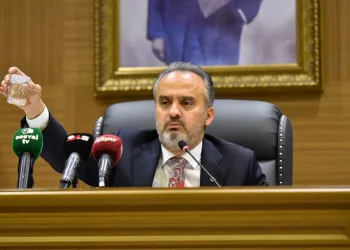Bursa’da üniversiteliye su yüzde 50 indirimli