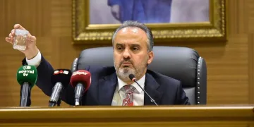Bursa’da üniversiteliye su yüzde 50 indirimli