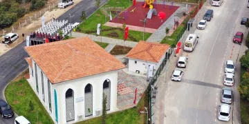 Yenikent Camii ibadete açıldı