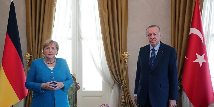Merkel’den Cumhurbaşkanı Erdoğan’a veda ziyareti