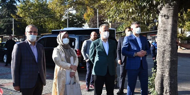 “Bursa’yı tarihiyle ayağa kaldırma devam ediyoruz”