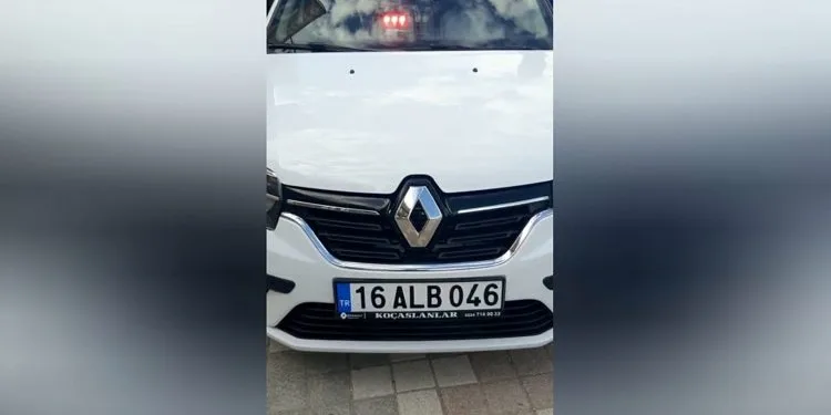 Bursa’da çakar lamba kullanan sürücüye ceza