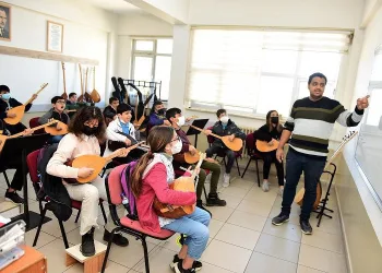 Bursa Yıldırım’da engeller sanat ile aşılıyor