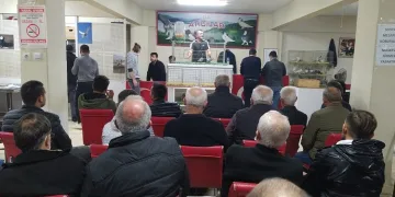 Bursa’da güvercin mezadına akın ettiler